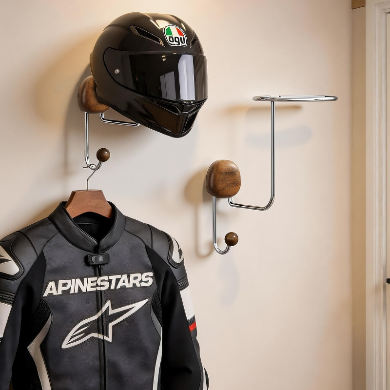 壁掛け式ヘルメット収納ラック 穴あけ不要 高耐久性 ヘルメッ - Cycling Gear Wall Organizer のレビューと価格
